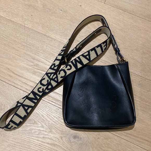 Stella McCartney - Picture 2 of 7